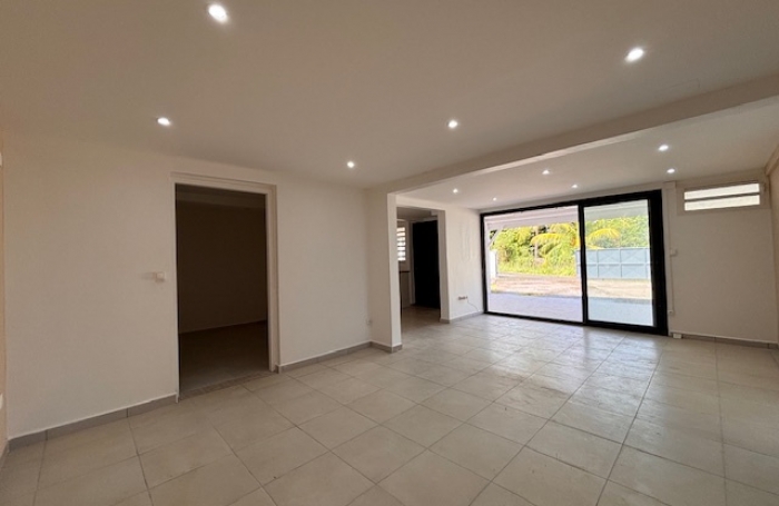 Cinq pi&egrave;ces moderne ! Avec votre agence Longfort Immobilier