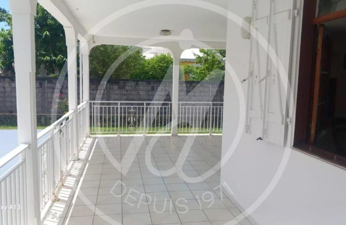 Vente Maison 197m&sup2; 6 pièces Petit-Bourg