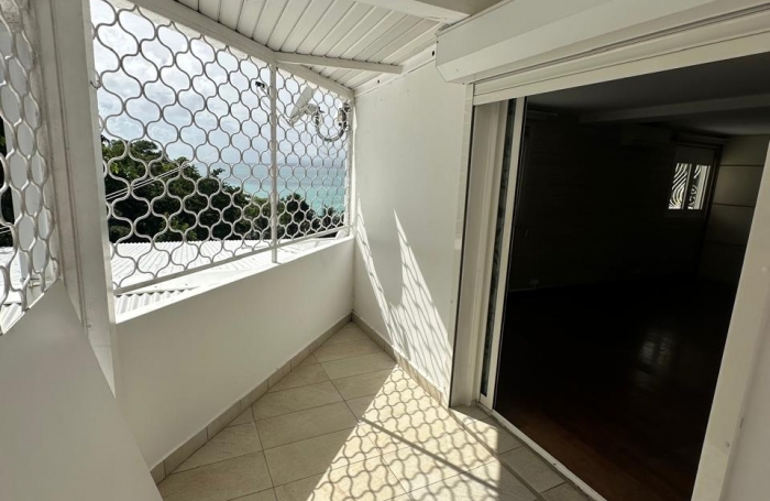 Vente Appartement 128m&sup2; 4 pièces Gosier