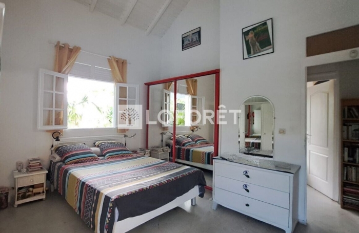 Vente Maison 150m&sup2; 5 pi&egrave;ces Lamentin