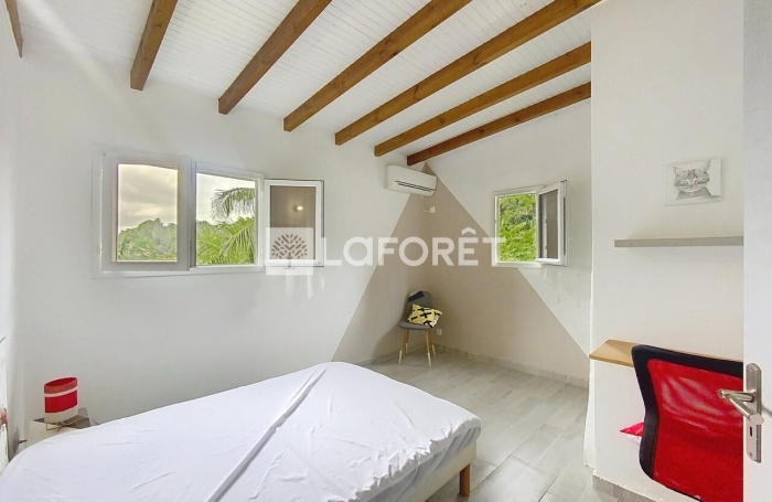 Location Maison 93.93m&sup2; 3 pi&egrave;ces Les Abymes