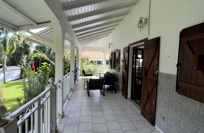 Vente Maison 196m&sup2; 9 pièces Capesterre Belle Eau