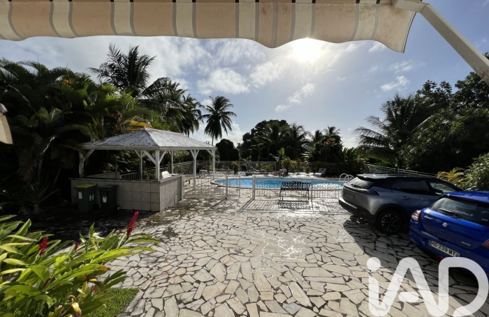 Vente Maison 196m&sup2; 9 pièces Capesterre Belle Eau