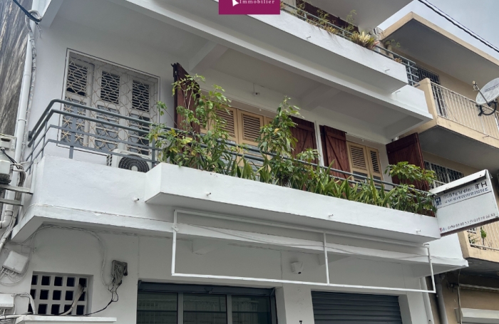 Vente Local commercial 97110