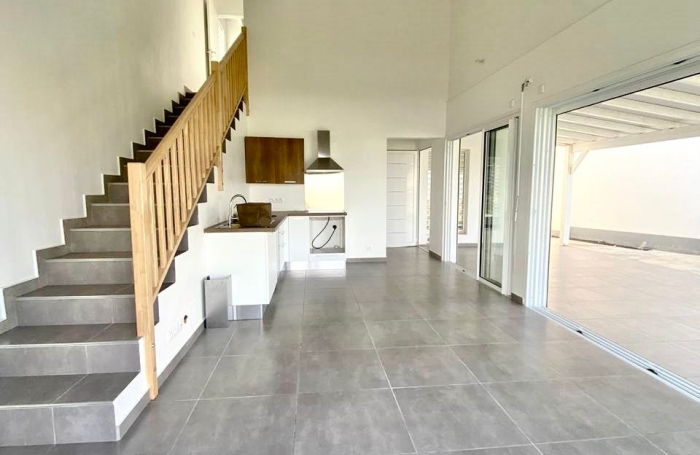 LOCATION Villa de type F4 &agrave; Colin