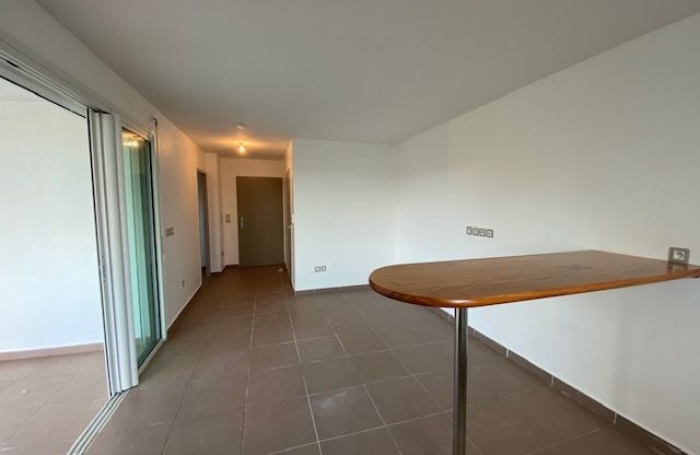 Location Appartement 36.7m&sup2; 2 pièces Le Moule