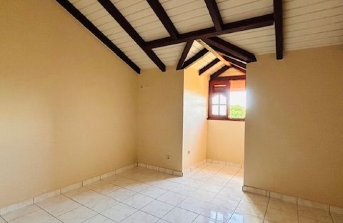 Location Appartement 61.35m&sup2; 3 pièces Pointe-&agrave;-Pitre