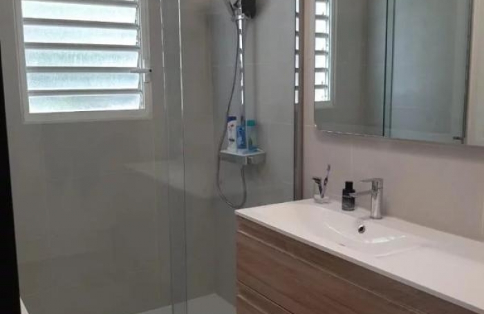 Location Maison 140m&sup2; 4 pièces Sainte Rose