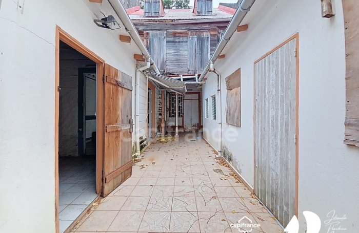 Vente Immeuble 97110