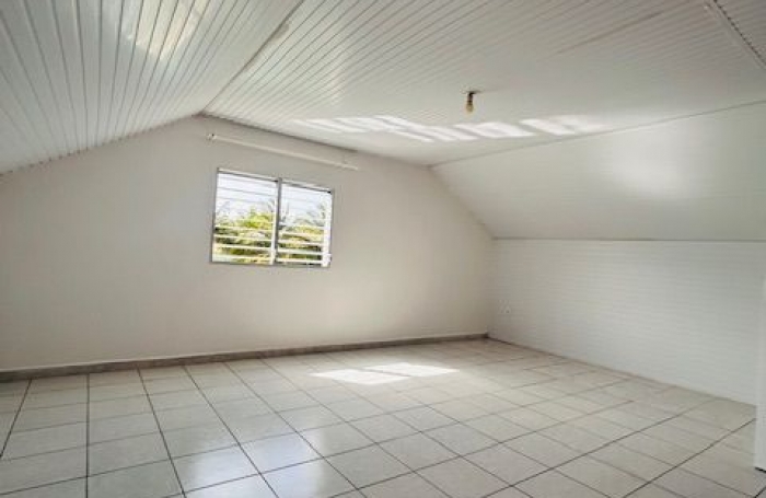 Location Maison 110.5m&sup2; 5 pièces Baie Mahault