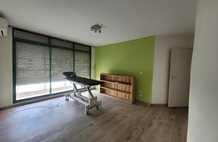 POINTE A PITRE - CENTRE - SPACIEUX APPARTEMENT TYPE 5