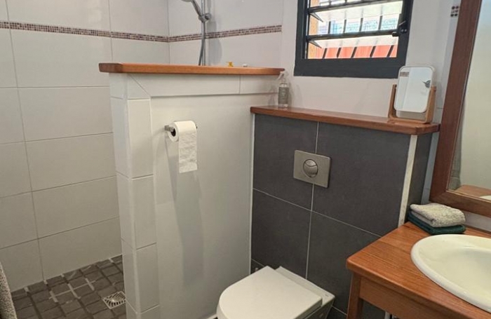 VILLA COUP DE COEUR,  AVEC PISCINE, ENVIRONNEMENT CALME ET RESIDENTIEL