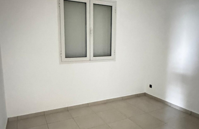 Maison 4 pi&egrave;ces dans un environnement calme et verdoyant