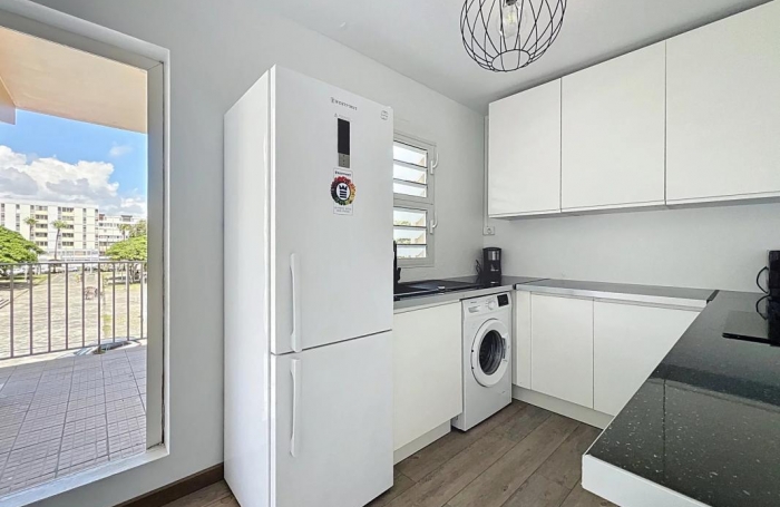 Location Appartement 60m&sup2; 2 pièces Pointe-&agrave;-Pitre