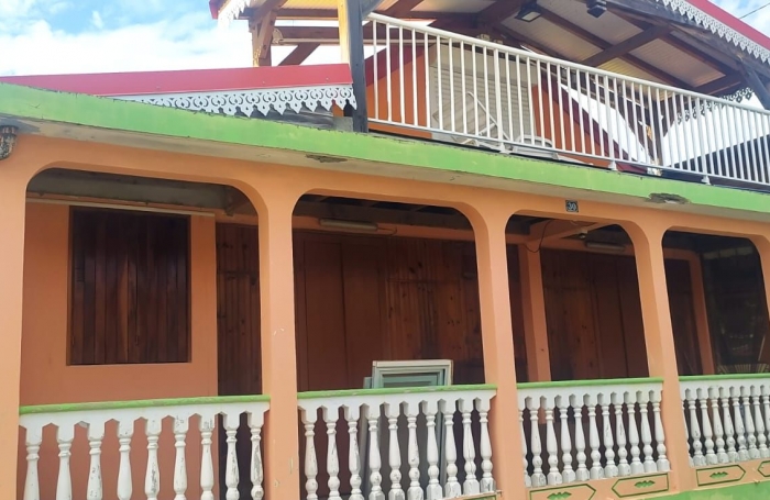 Vente Maison 246m&sup2; 13 pièces Pointe-Noire