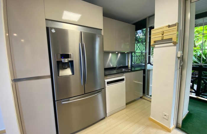 Beau T3 lumineux &agrave; Bas du fort