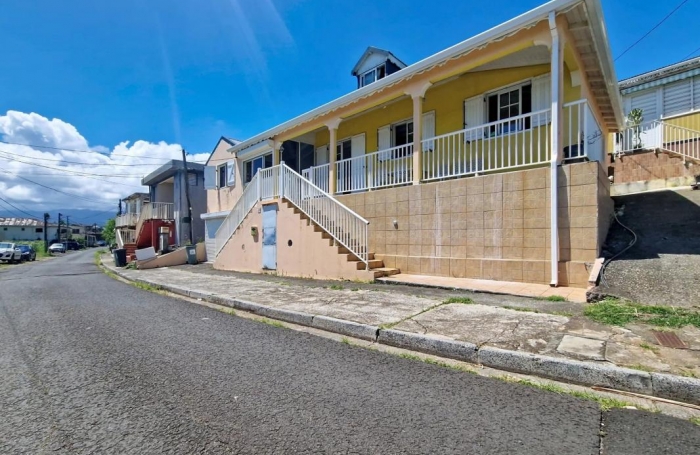 Vente Maison 110m&sup2; 5 pièces Petit-Bourg