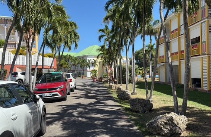 Studio meubl&eacute; &agrave; vendre   R&eacute;sidence Anse-des-Rochers, Saint-Fran&ccedil;ois