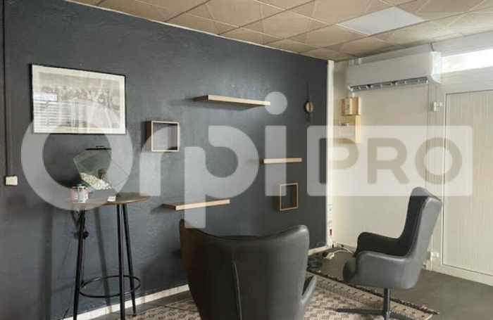 avec orpi Boutarel Louez un bureau climatis&eacute; et meubl&eacute; d environ 36m2