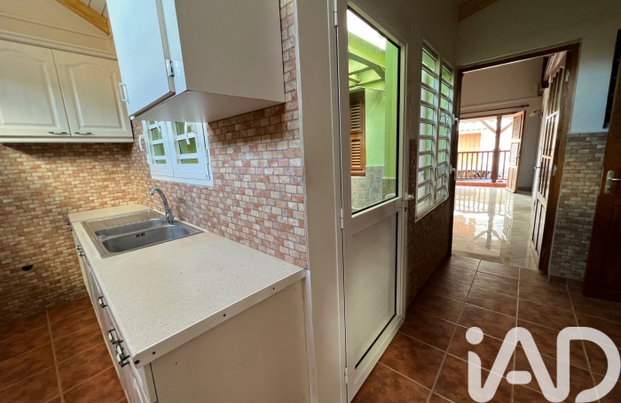 Vente Maison 89m&sup2; 4 pièces Basse-Terre