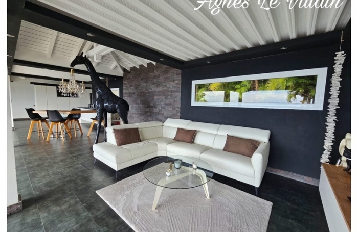 Vente Maison 148m&sup2; 4 pièces Pointe-Noire