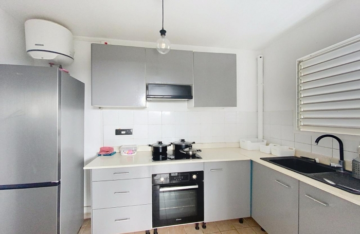 Vente Appartement 58.8m&sup2; 3 pi&egrave;ces Sainte Rose