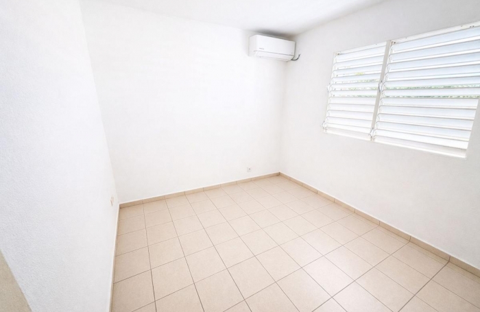 Vente Appartement 59.91m&sup2; 3 pièces Lamentin