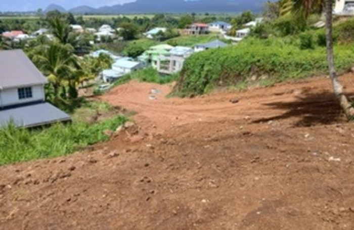 Vente Terrain 688m&sup2; Capesterre Belle Eau