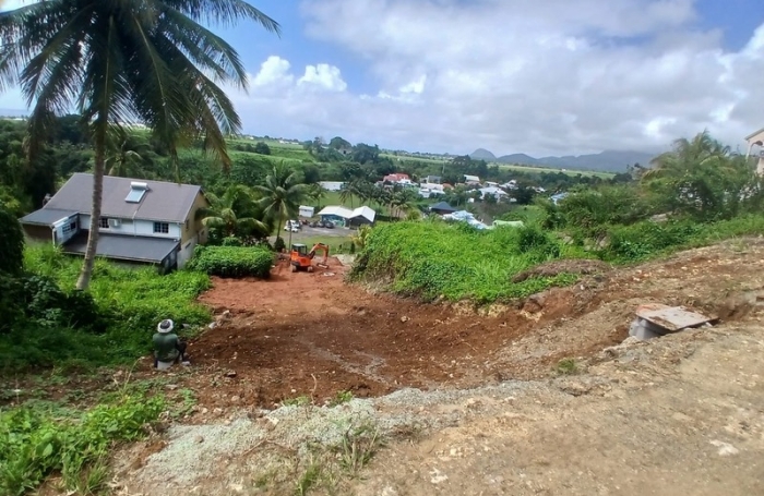 Vente Terrain 688m&sup2; Capesterre Belle Eau
