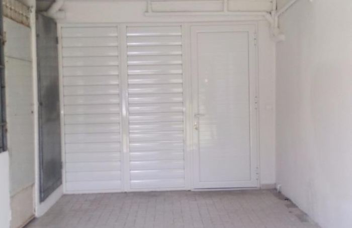 BEL APPARTEMENT T2 MEUBLE AVEC GARAGE