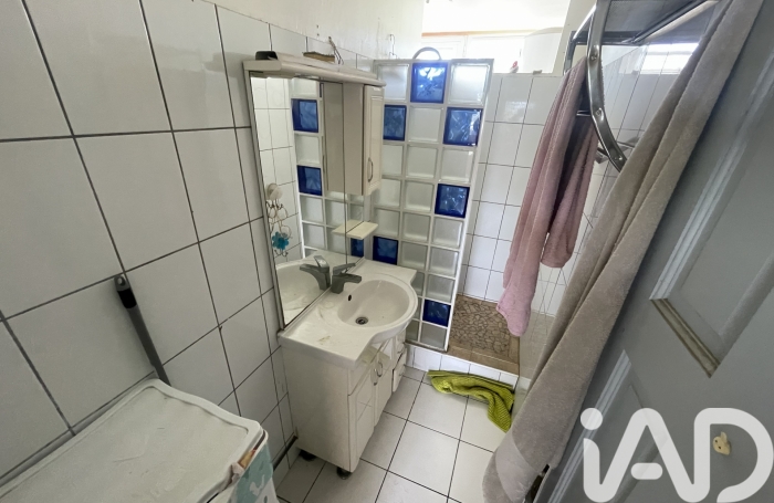 Vente Appartement 45m&sup2; 3 pièces Les Abymes