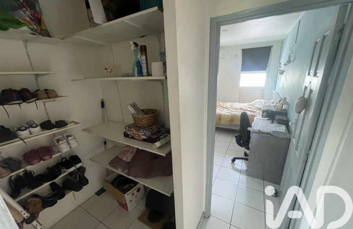 Vente Appartement 45m&sup2; 3 pièces Les Abymes