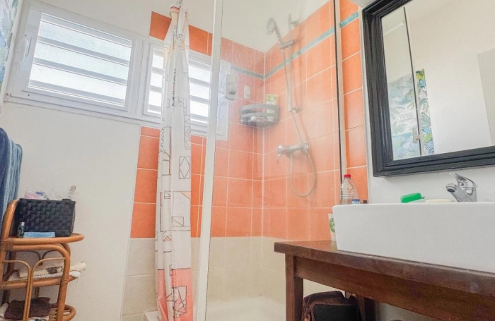 Vente Appartement 74m&sup2; 3 pièces Saint Fran&ccedil;ois