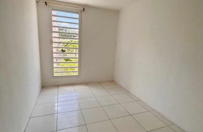 Location Appartement 58.3m&sup2; 3 pièces Les Abymes