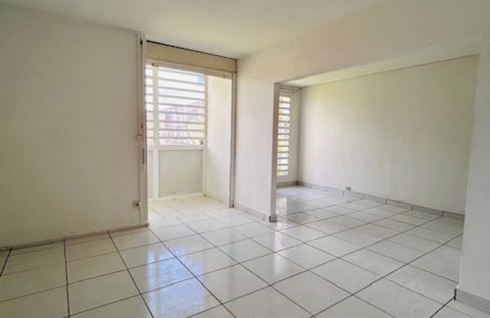 Location Appartement 58.3m&sup2; 3 pièces Les Abymes