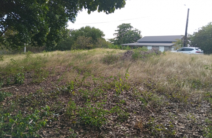 TERRAIN &Agrave; BATIR (903 m2) - LACROIX BEAUFOND - 97121 ANSE-BERTRAND