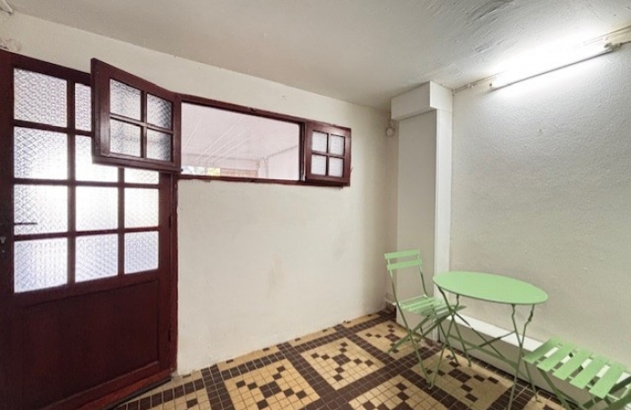 Studio bis avec pi&egrave;ce ind&eacute;pendante &agrave; Baie-Mahault