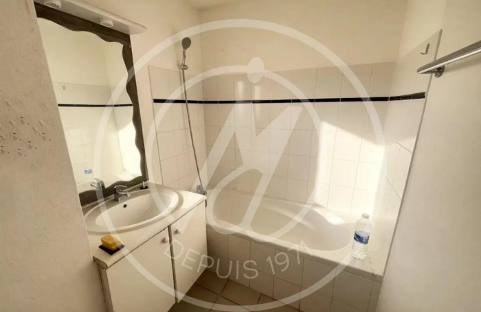 Vente Appartement 2 pièces Les Abymes