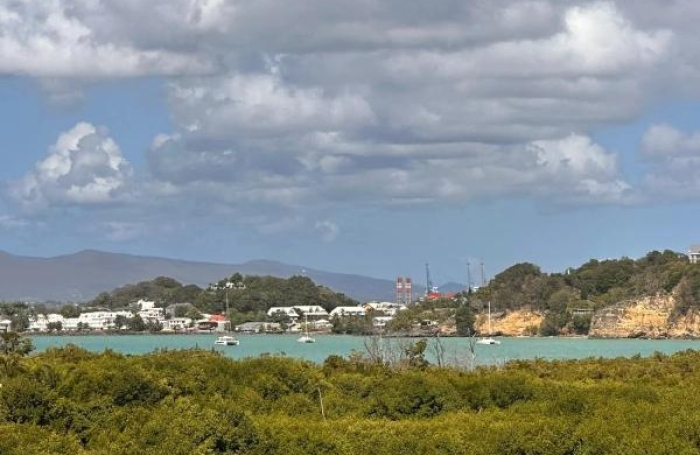 Vente Appartement 71.86m&sup2; 3 pièces Gosier