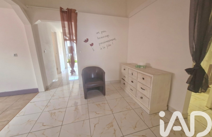 Vente Maison 110m&sup2; 3 pièces Sainte Rose