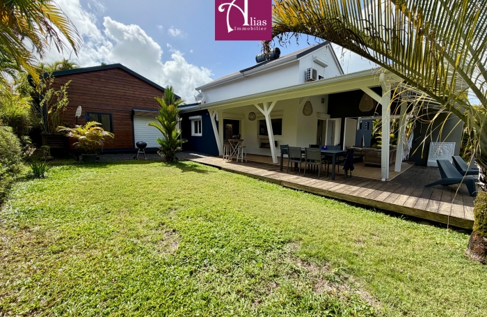 A LOUER VILLA F4 MODERNE - ENTR JARDIN ET PISCINE INCLUS - DUMONTER BAIE-MAHAULT