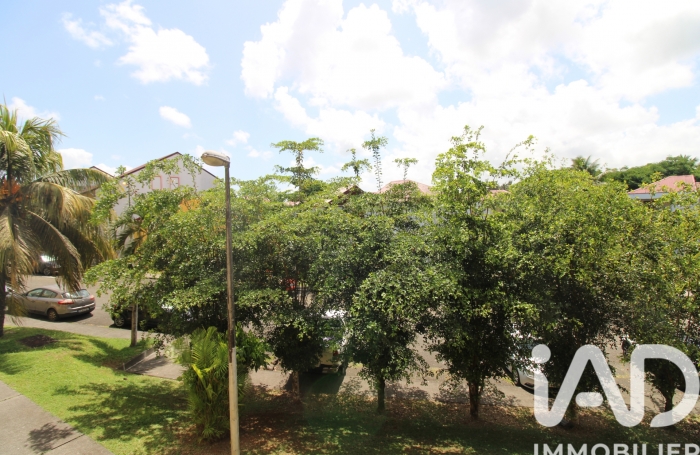 Vente Appartement 57m&sup2; 2 pièces Sainte Rose