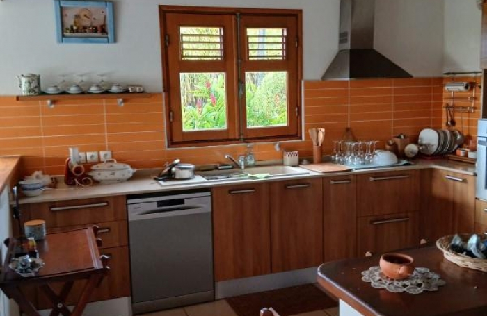 Vente Maison 82.4m&sup2; 3 pièces Sainte Rose