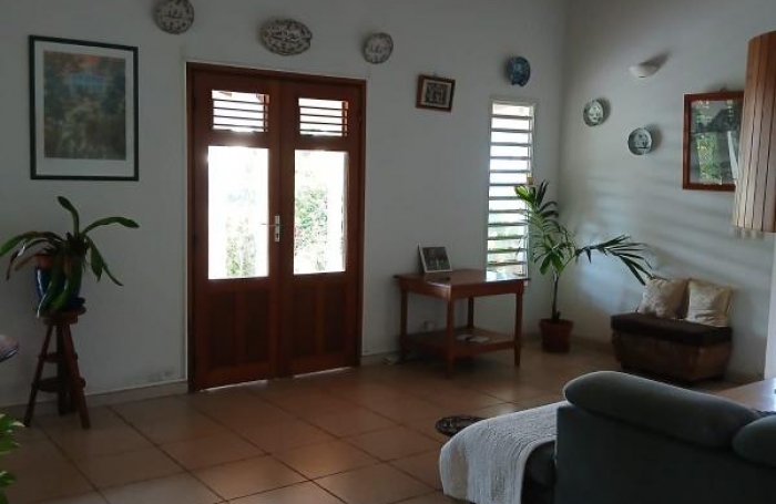 Vente Maison 82.4m&sup2; 3 pièces Sainte Rose