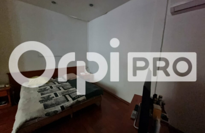 A vendre en exclusivit&eacute; avec ORPI BOUTAREL un b&acirc;timent R+3 avec rendement locatif