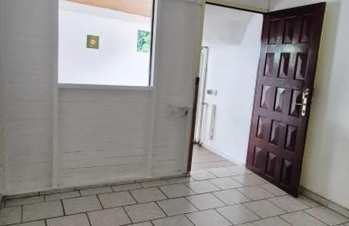 Location Maison 94.64m&sup2; 3 pièces Les Abymes