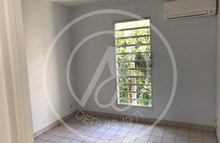 Location Appartement 80.75m&sup2; 4 pièces Petit-Bourg