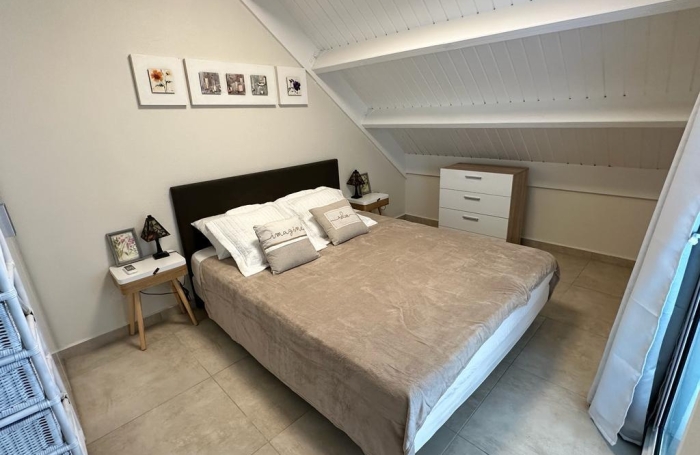 APPARTEMENT T2 DUPLEX ACCES PLAGE