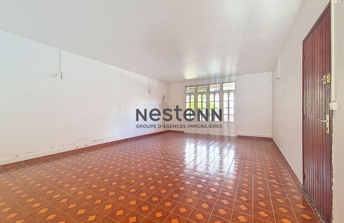 Vente Maison 200m&sup2; 4 pi&egrave;ces Les Abymes