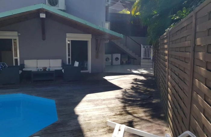 Location Appartement 45m&sup2; 2 pièces Gosier